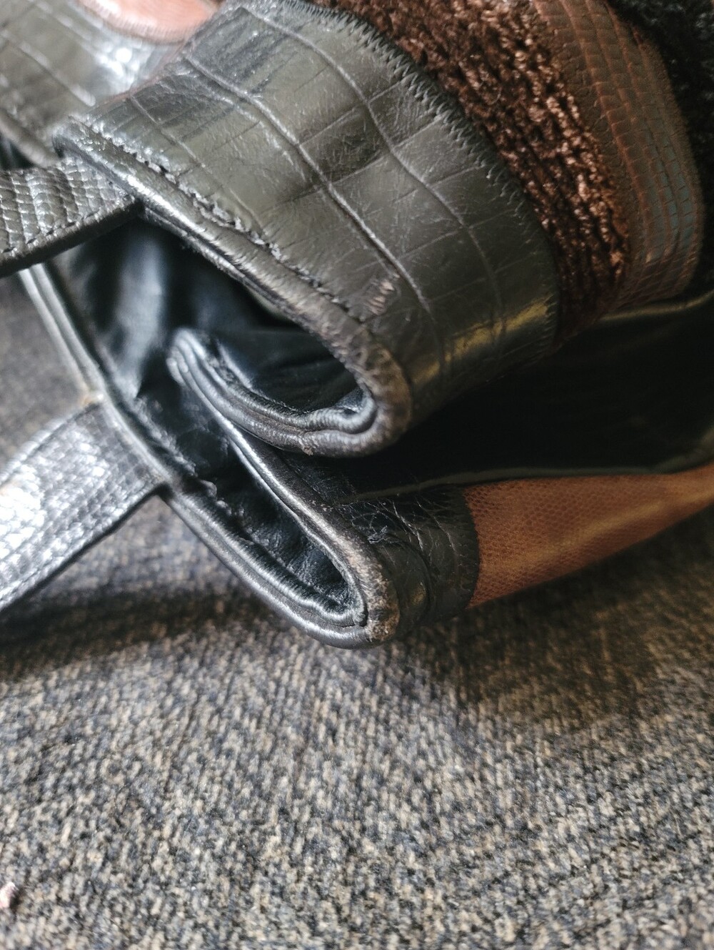 Sharif Vintage 80s Leather Shoulder Bag - Picture 6 of 12